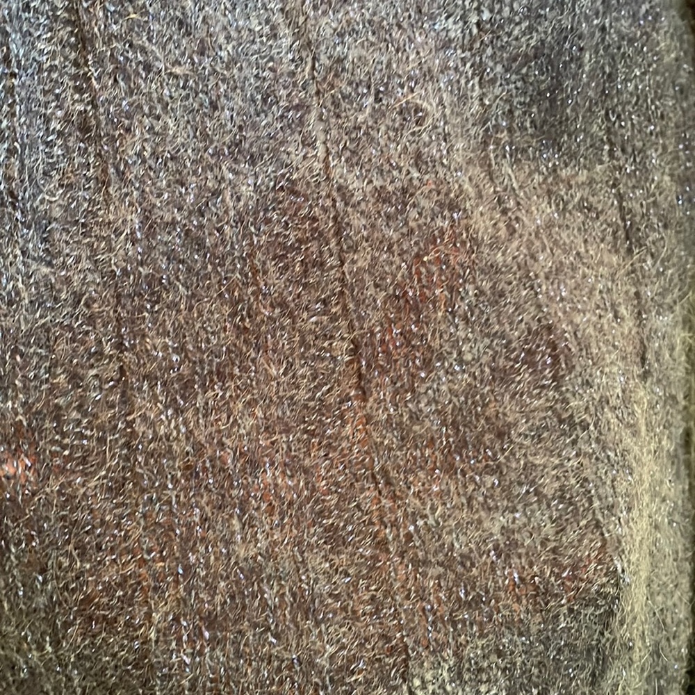 Express Sweater - Picture 3 of 12